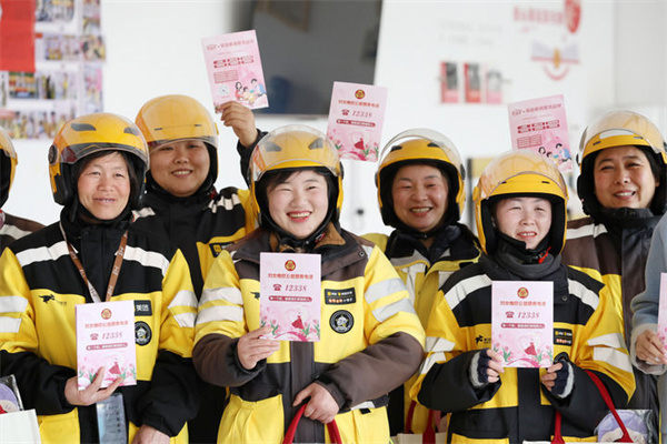 1760316782734.jpg 20251012c7cc2bbd5103402eb4e378cfe0f129c3_202510123bfb0e0f78fb4cc4b5c10d2277e4b5ec.jpg