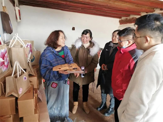 1642757602456008473.jpg 4.2.jpg