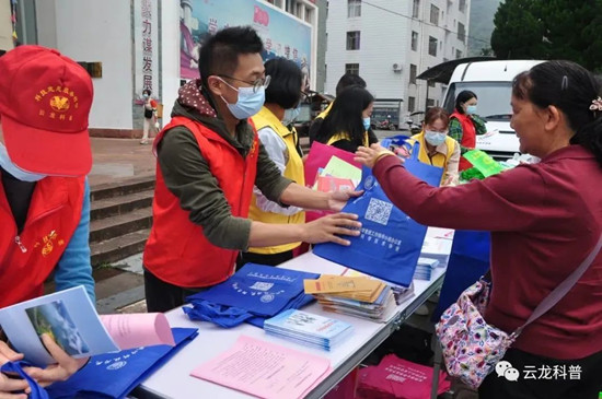 1652853081405070763.jpg 640 (30).jpg