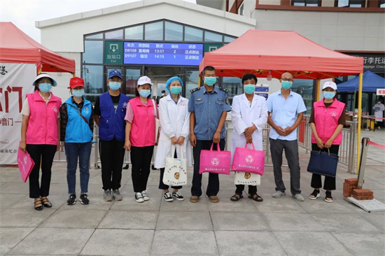 1661777473735064155.jpg 640 (14).jpg