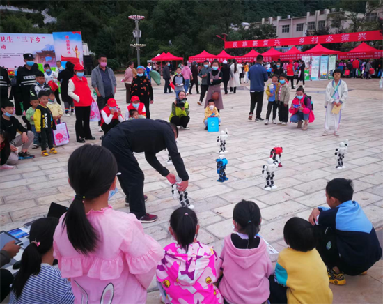 1662605169645004224.png 640 (3).png