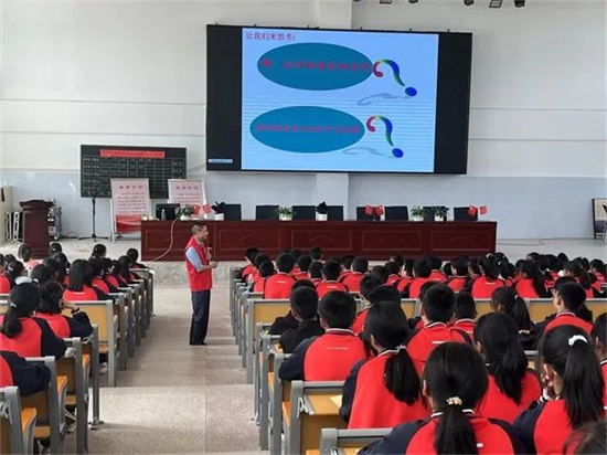 1663574360577023162.jpg 640 (6).jpg