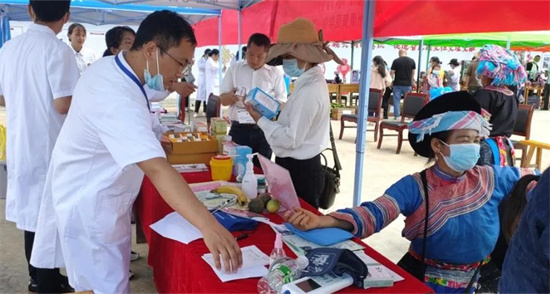 1665307672339090541.jpg 640 (12).jpg