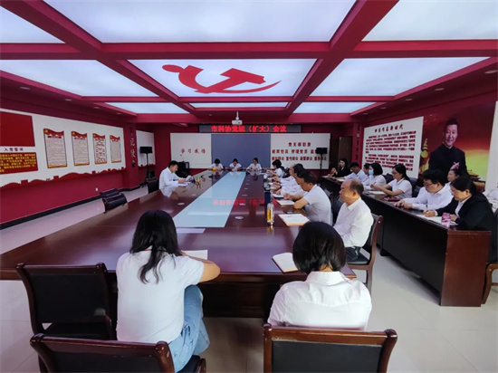 1667297862379074590.jpg 640 (9).jpg