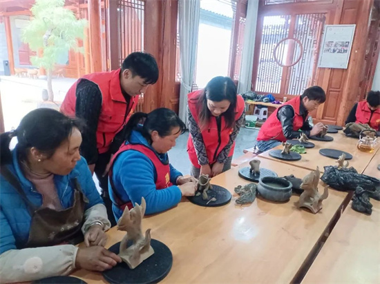 1678073470404052342.jpg 640 (9).jpg