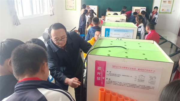 1702547232955037734.jpg 1212-04.jpg