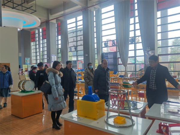 1704956724673068223.png 102-04.png