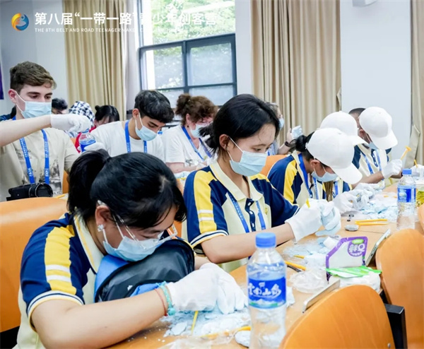 1722502859013047331.jpg 640 (2).webp (54).jpg