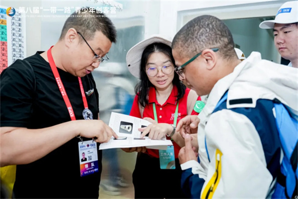 1722502912161077928.jpg 640 (2).webp (57).jpg