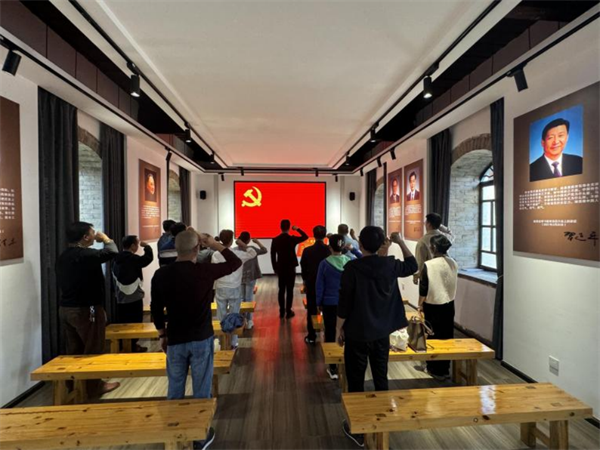 1734491832915048369.png 1127-5-2.png