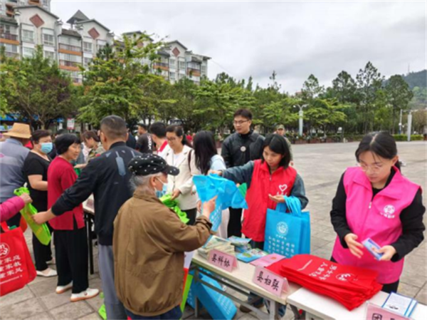 1746603857703011493.png 418-3-2.png